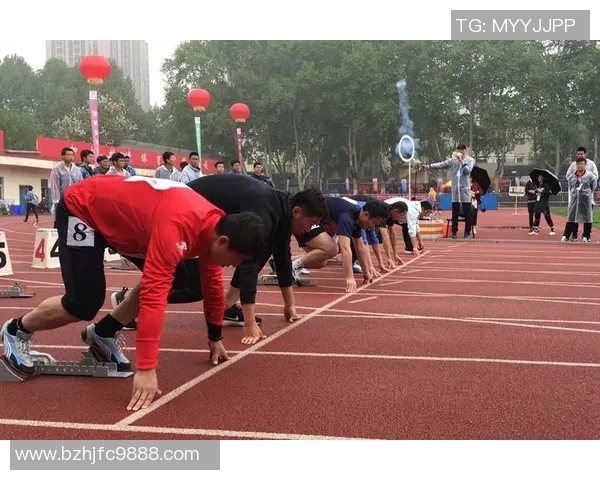 西安攀岩队在极限运动会中以52分稳居积分榜首位
